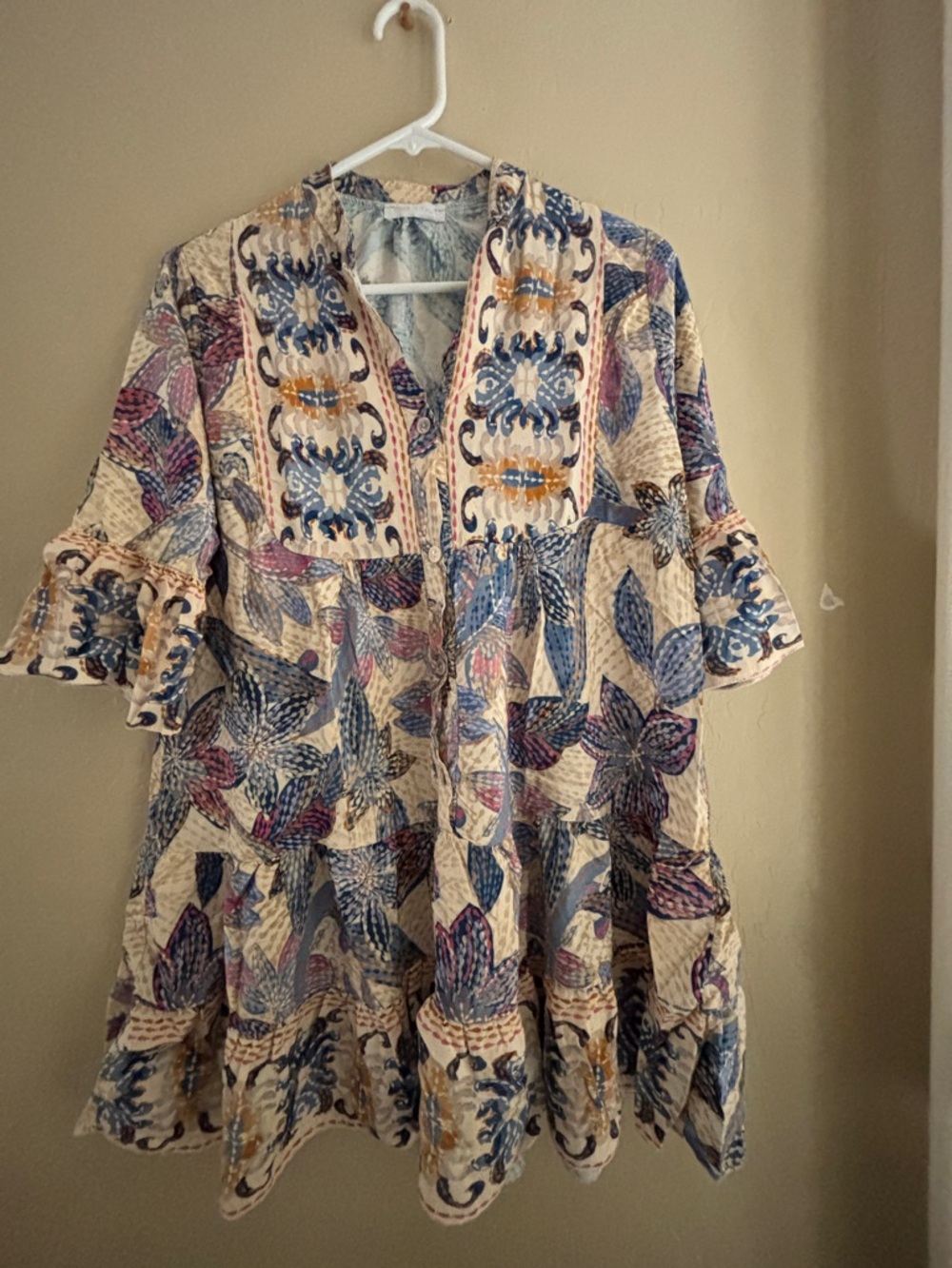 Made in Italy Bohemian Floral Tiered Mini Dress in Cream, Blue & Pink Women’s M
